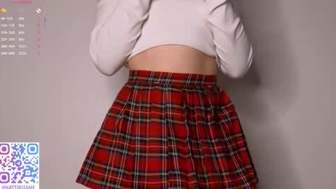 I dont know whats gonna happen today but my name is Katty and lets start being friends online show from October 2025 07:03:01 PM