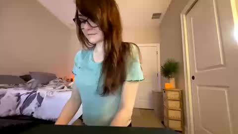 Snapshot of kattnip44 chatting on October 2025 08:42:01 PM Josie live show Tuesday Wednesday and Thursday online show from October 2025 08:42:01 PM