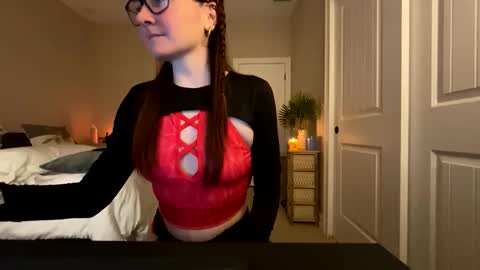 Snapshot of kattnip44 chatting on November 2025 10:44:02 PM Josie live show Tuesday Wednesday and Thursday online show from November 2025 10:44:02 PM