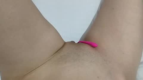 Snapshot of kattrinah_nikitta chatting on September 2025 06:42:02 PM nikitta online show from September 2025 06:42:02 PM