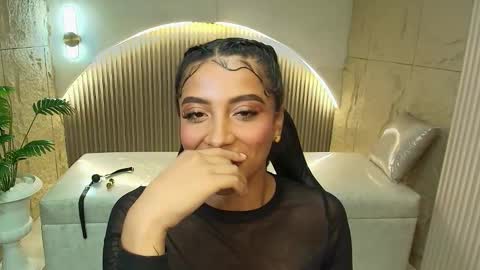 Katty  online show from September 2025 09:38:01 PM