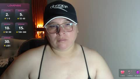 Snapshot of katty_findom_ chatting on June 2026 09:14:02 AM katty online show from June 2026 09:14:02 AM