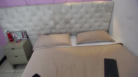 Snapshot of katty_kiss_ chatting on February 2026 03:33:01 AM Katty Kiss online show from February 2026 03:33:01 AM