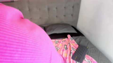 Snapshot of katty_kiss_ chatting on February 2026 04:02:01 AM Katty Kiss online show from February 2026 04:02:01 AM