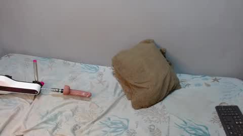 Katty Loveless online show from October 2025 04:53:02 AM