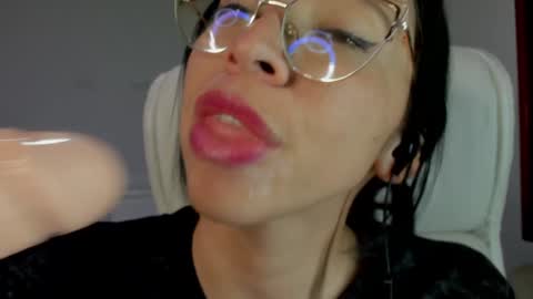 Katty online show from January 2025 11:35:02 PM