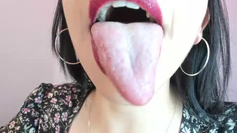 Snapshot of katty_mouth chatting on June 2026 06:10:02 PM Katty online show from June 2026 06:10:02 PM