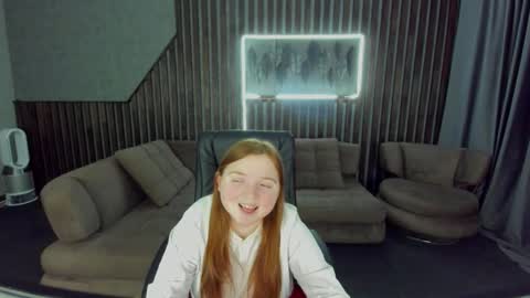 Katty online show from November 2025 07:08:02 AM