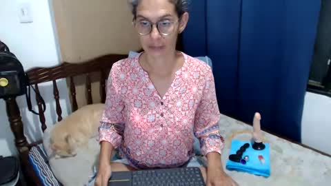 angel online show from November 2025 10:43:02 PM