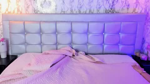 Katty  online show from March 2026 11:48:01 AM