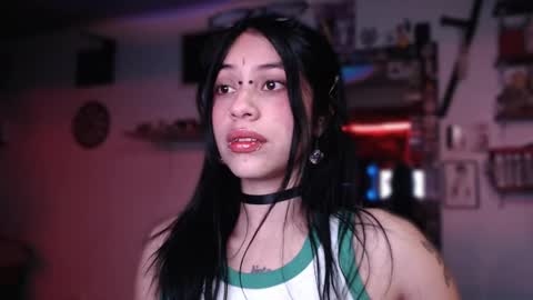      online show from January 2025 05:03:02 AM