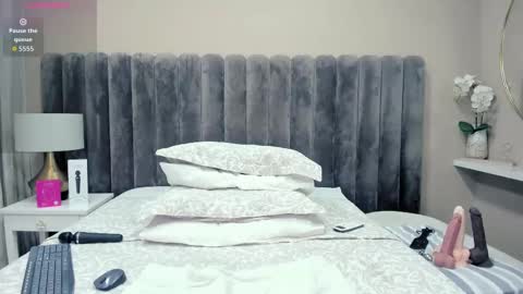 Snapshot of katuff chatting on October 2025 03:46:02 AM katuff online show from October 2025 03:46:02 AM