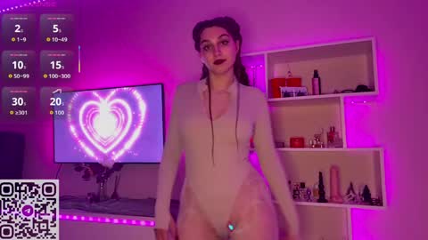 Olivia online show from April 2026 04:34:02 PM