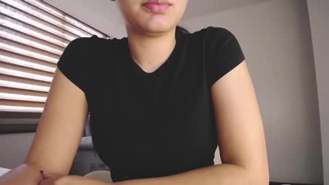  K a t  y  online show from December 2024 05:44:02 PM