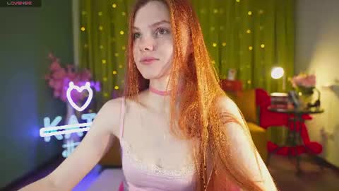 Snapshot of katy_ethereal chatting on July 2026 03:19:01 AM Katy - online show from July 2026 03:19:01 AM