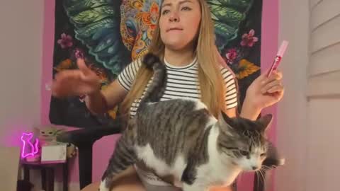 katy simpsons online show from June 2026 03:25:01 AM