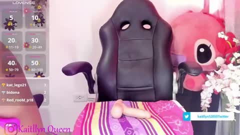 Kaitllyn Queen online show from March 2026 02:09:02 PM