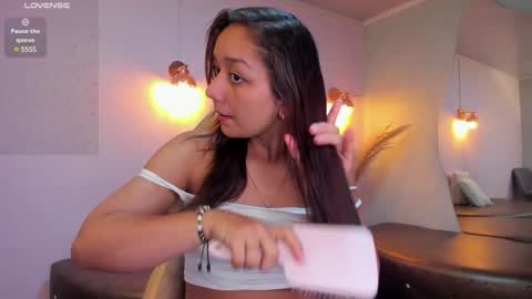 Katy online show from January 2025 10:31:02 PM