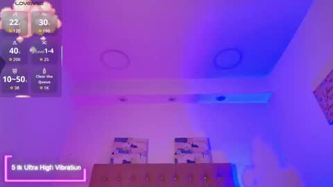 Katy Van online show from September 2025 04:33:02 PM