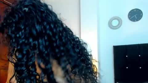 KATYAJHONSS online show from April 2026 10:40:01 PM