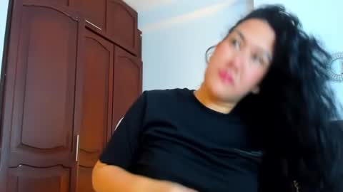 KATYAJHONSS online show from July 2026 11:54:01 PM