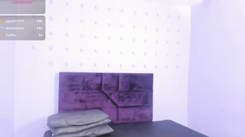 KATY online show from December 2024 02:52:02 AM