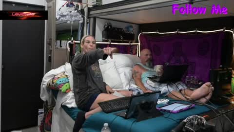 katycouple69 online show from May 2026 09:42:02 PM