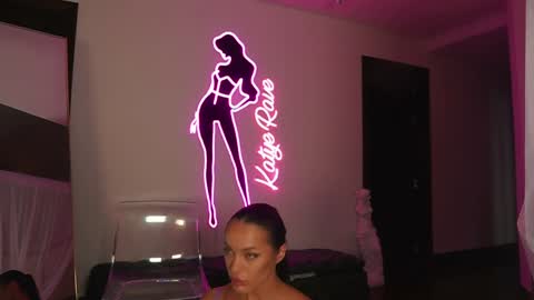 Katyerave online show from October 2025 08:18:02 PM