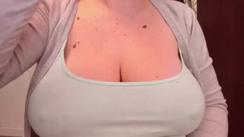 Katy online show from January 2026 03:43:01 AM