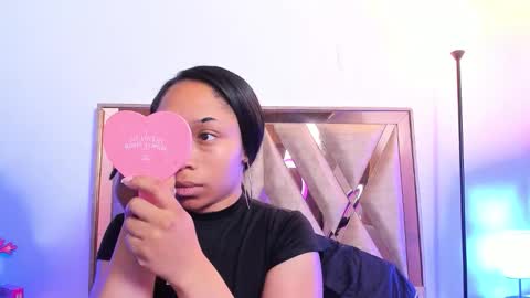 katyortiz online show from December 2025 11:38:02 AM