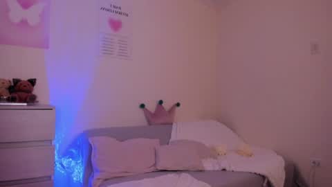 Snapshot of katys_world chatting on July 2026 10:46:01 PM Katy online show from July 2026 10:46:01 PM