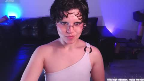 Snapshot of katyxxx_043 chatting on November 2025 09:36:02 PM katyxxx_043 online show from November 2025 09:36:02 PM