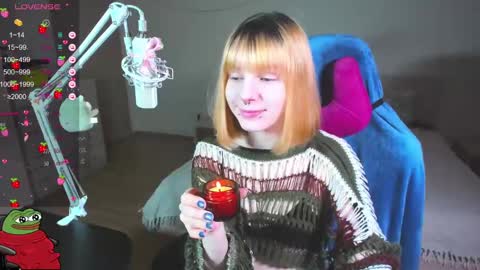 Kira-chan  online show from January 2025 03:24:01 PM