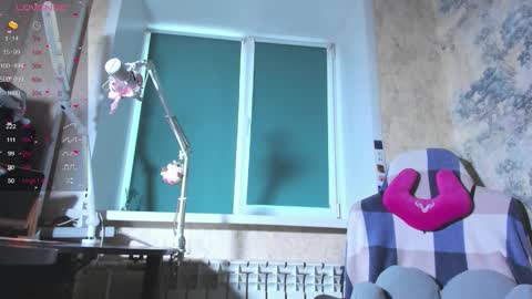 Kira-chan  online show from September 2025 10:04:02 AM