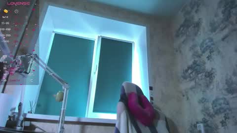 Kira-chan  online show from September 2025 09:10:02 AM