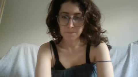 kawaii snowflake online show from October 2025 12:35:01 PM