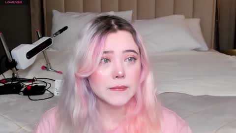 Yuki  online show from January 2025 08:44:02 AM