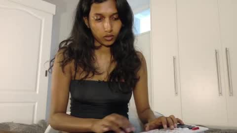 kawaiibabypie online show from April 2026 12:38:02 PM