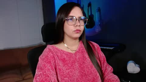 Snapshot of kay_avrill chatting on June 2026 02:05:02 AM Kay online show from June 2026 02:05:02 AM