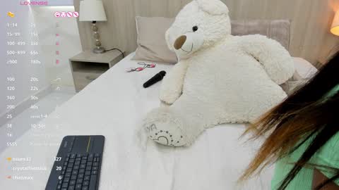   online show from February 2025 02:27:01 PM