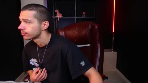 KaydenDrew online show from February 2026 05:13:02 AM