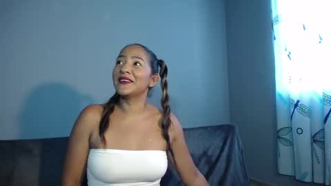 kayla_sweetlove online show from October 2025 08:20:01 PM