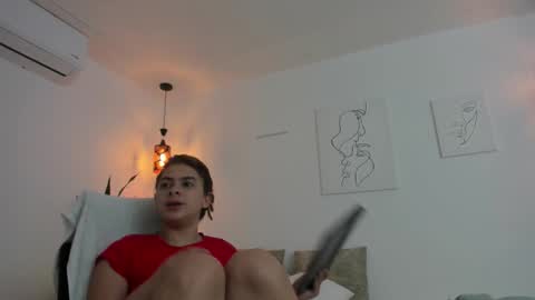      K A Y L A      online show from November 2025 11:07:01 AM