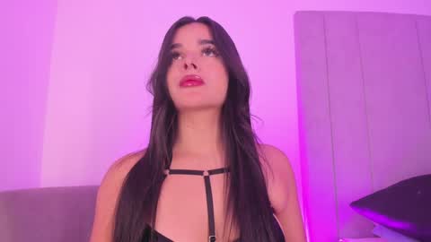 Kayla online show from February 2025 01:56:01 AM