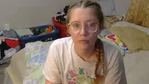 Snapshot of kayleekakesnslim chatting on April 2026 10:25:02 PM kaylee kakes online show from April 2026 10:25:02 PM