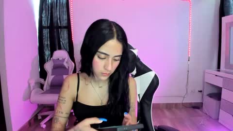 kaylie online show from January 2025 08:45:02 PM