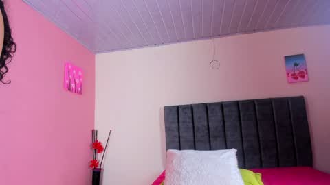 Kay online show from January 2025 12:06:02 AM