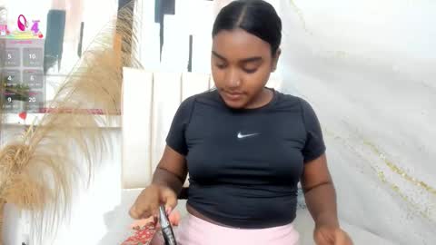 Kayna online show from March 2026 07:18:02 PM