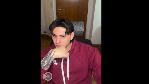 kaynn_b online show from June 2026 01:08:02 AM