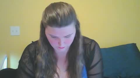 Katie Bird online show from November 2025 07:26:01 PM